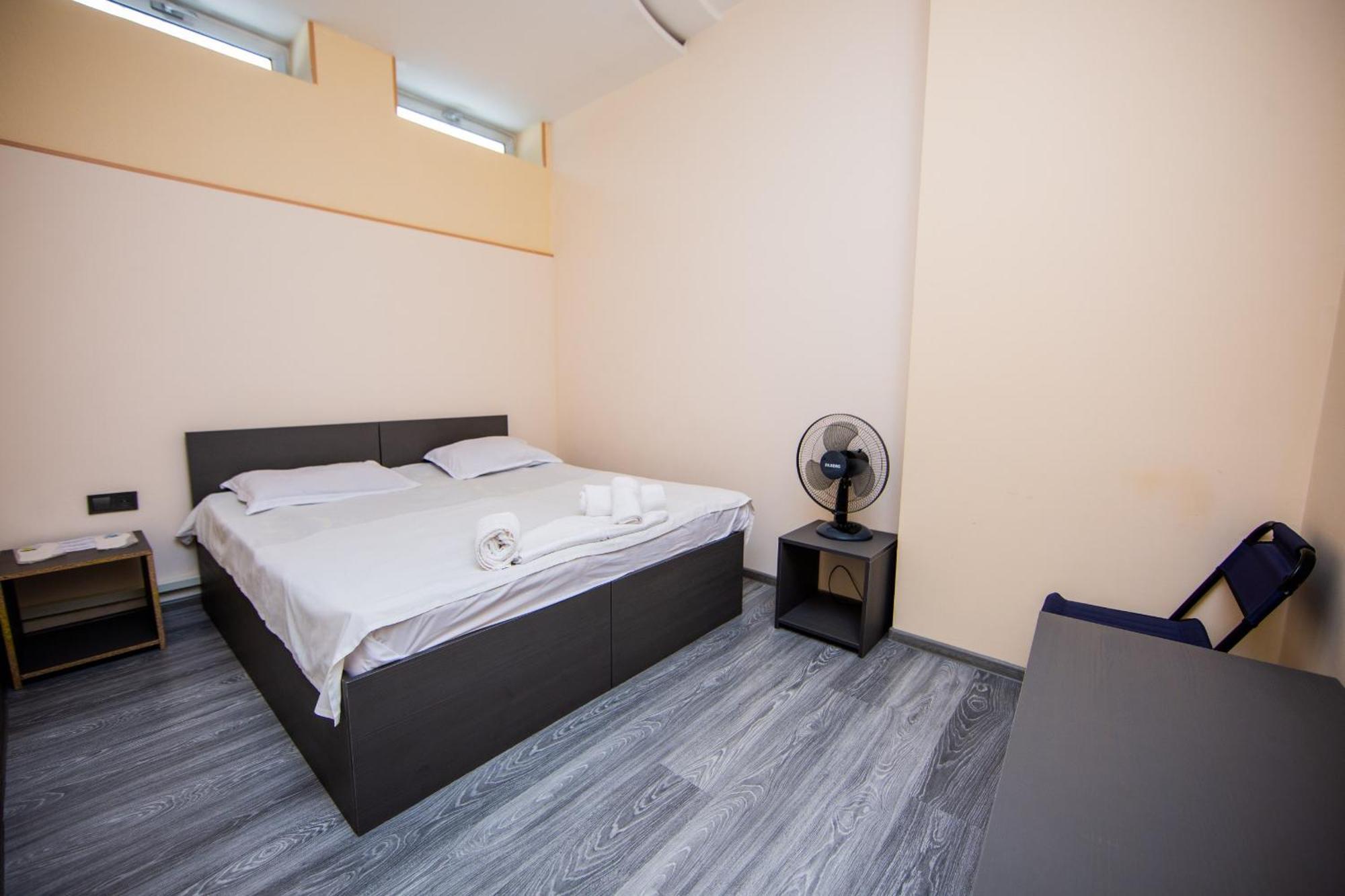 Centre Hotel-Hostel Jerevan Eksteriør billede