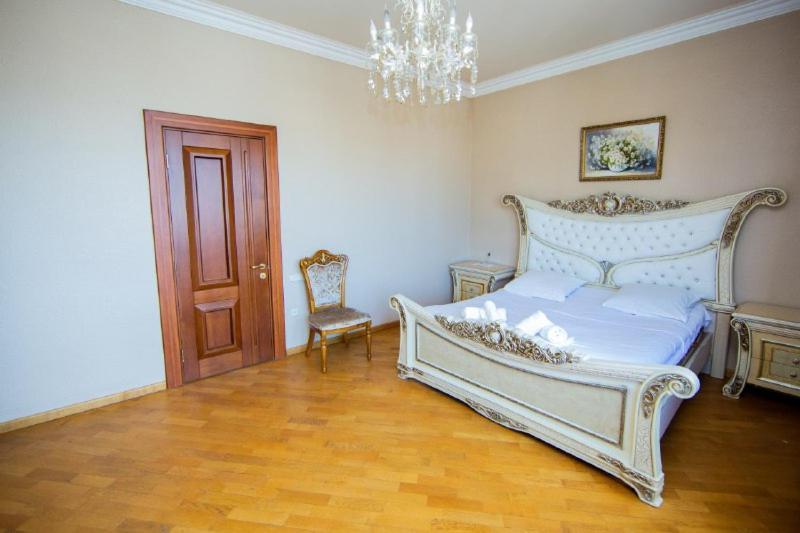 Centre Hotel-Hostel Jerevan Eksteriør billede