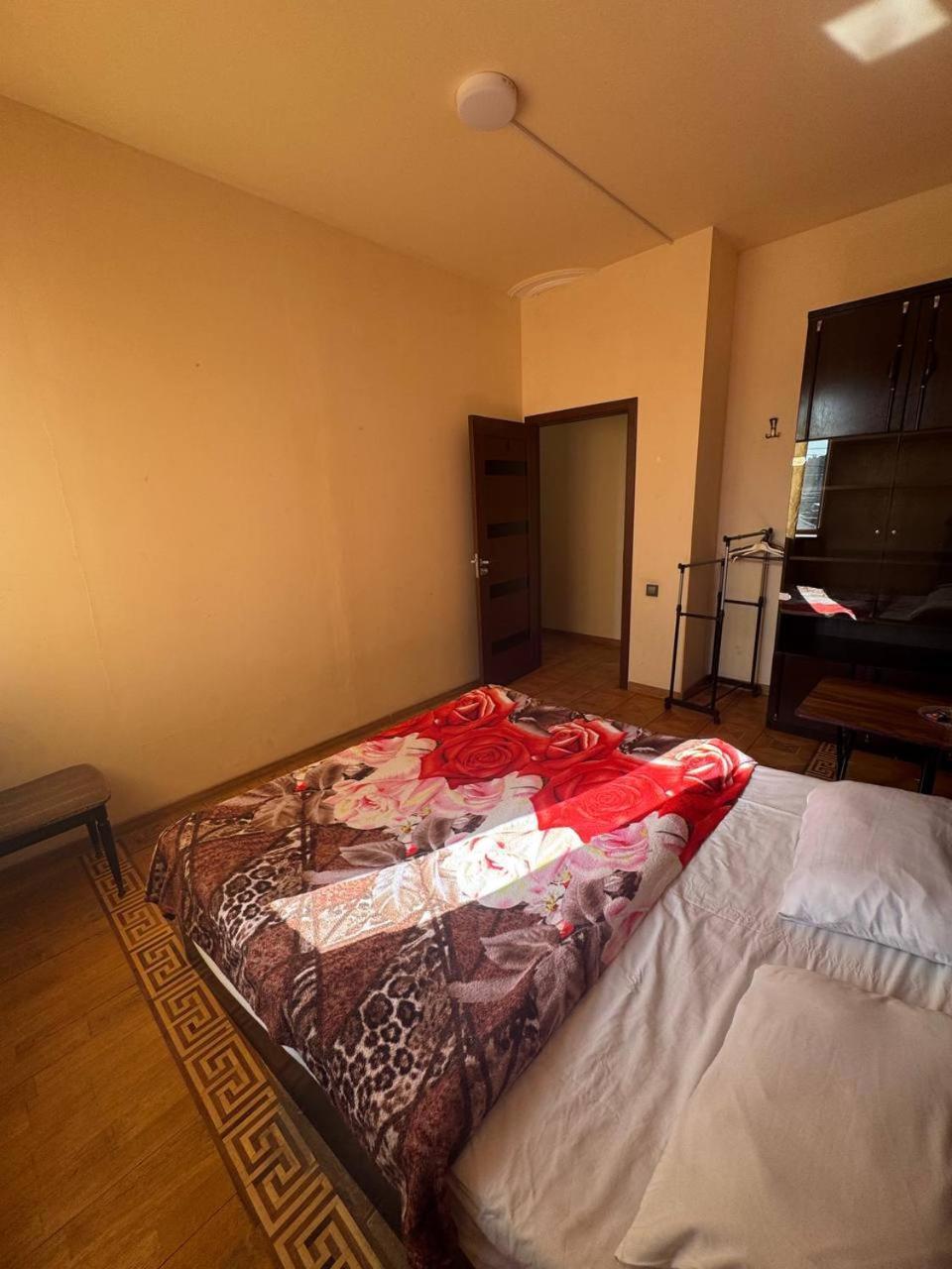 Centre Hotel-Hostel Jerevan Eksteriør billede